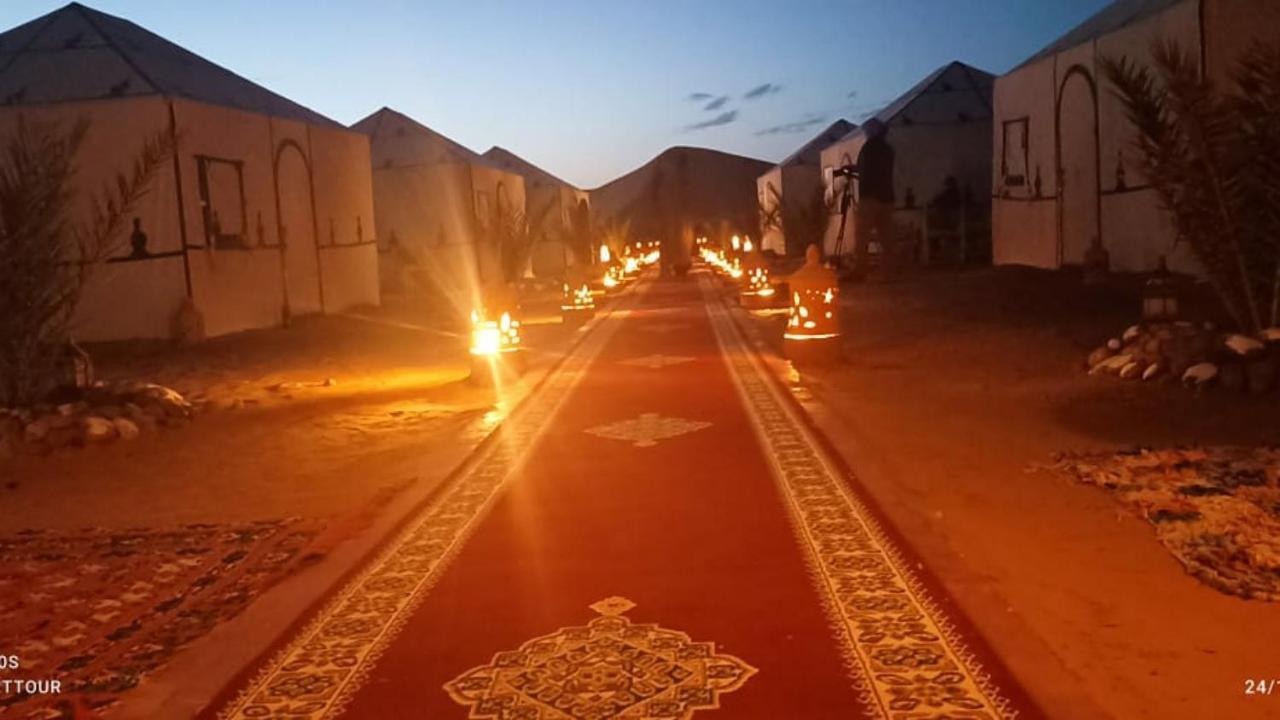 Отель Sahara Tours Luxury Camp Мерзуга Экстерьер фото